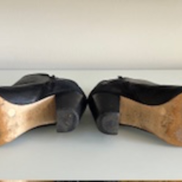 Lord & Taylor Leather and Suede Heel Booties - Size 8 - Picture 3 of 3